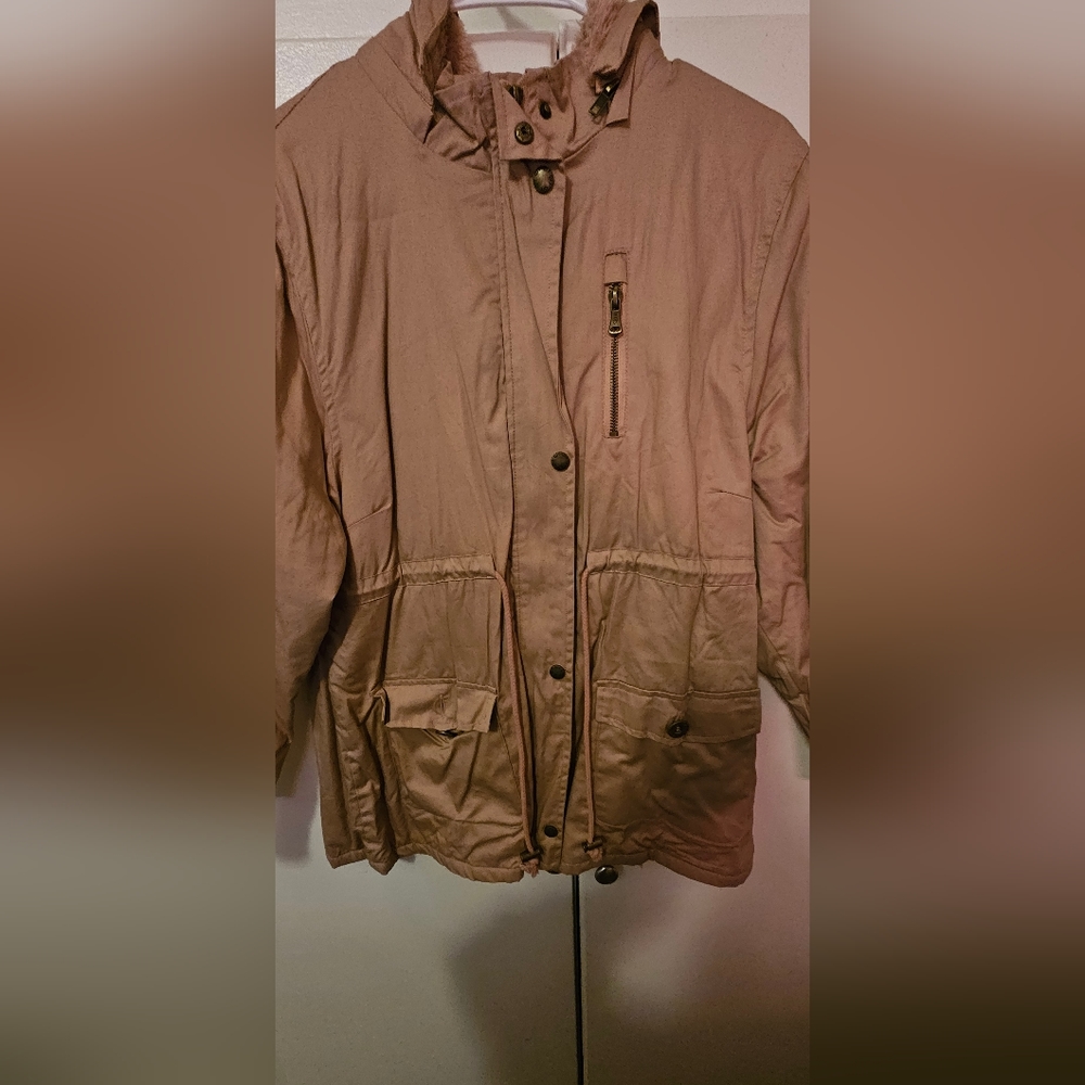 Pink jacket - Picture 3 of 3